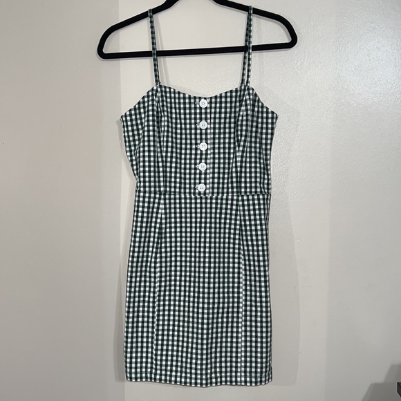 Petite Studio Gingham Dress - Picture 3 of 9